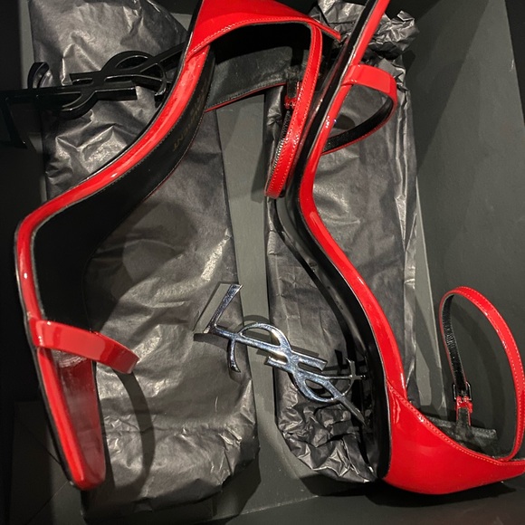 OPYUM SANDALS IN PATENT LEATHER WITH BLACK HEEL - Picture 8 of 10